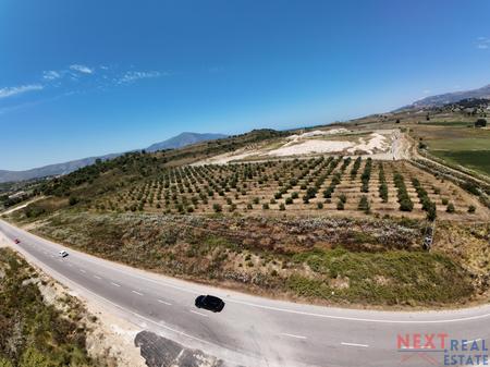 LAND 17,000 M2 IN TRAGJAS, VLORE
