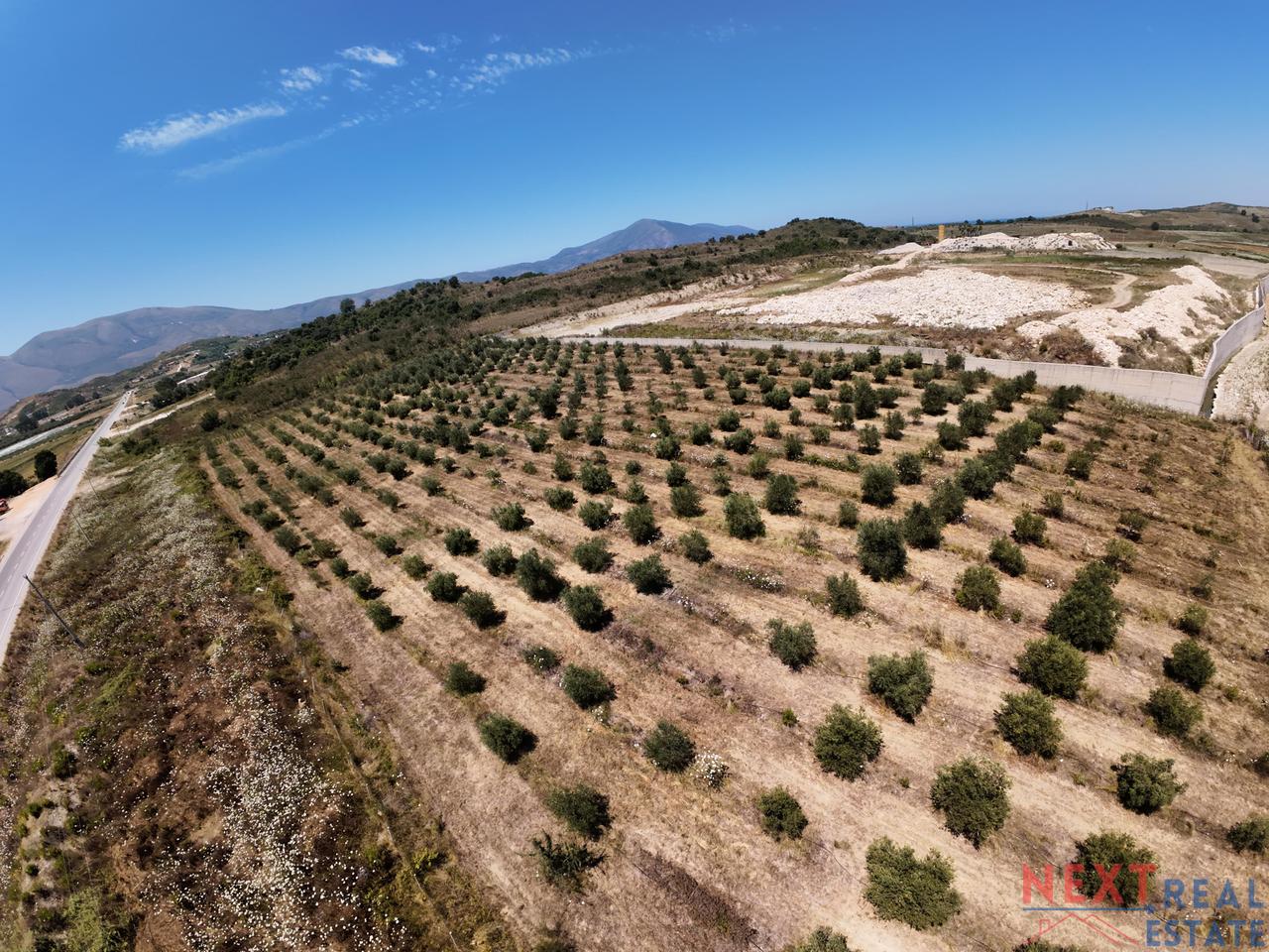 TERRENO 17.000 M2 A TRAGJAS, VLORE
