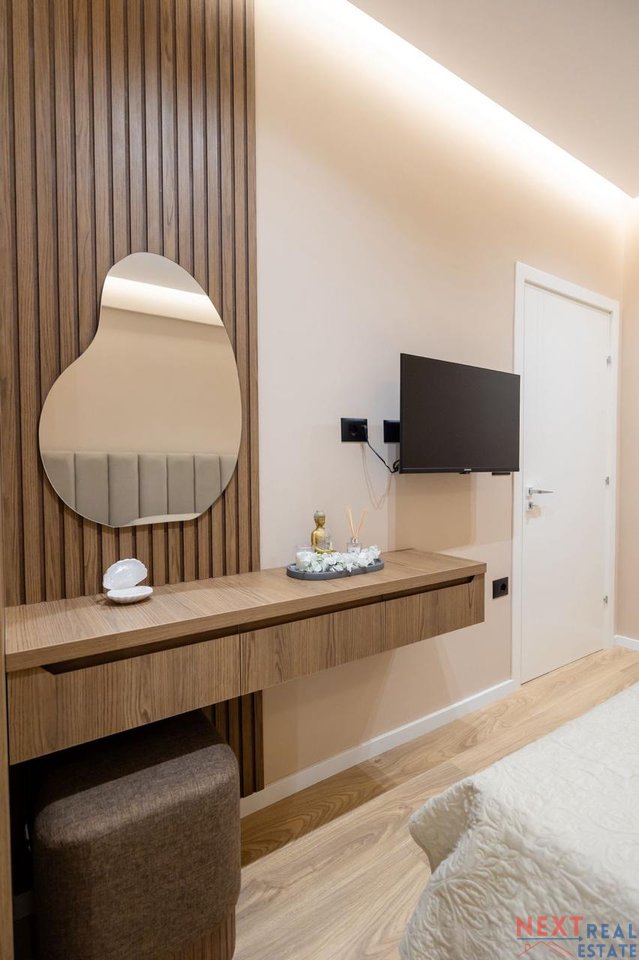APARTMENT 1+1 WITH SEA VIEW ON THE LUNGOMARE, VLORE