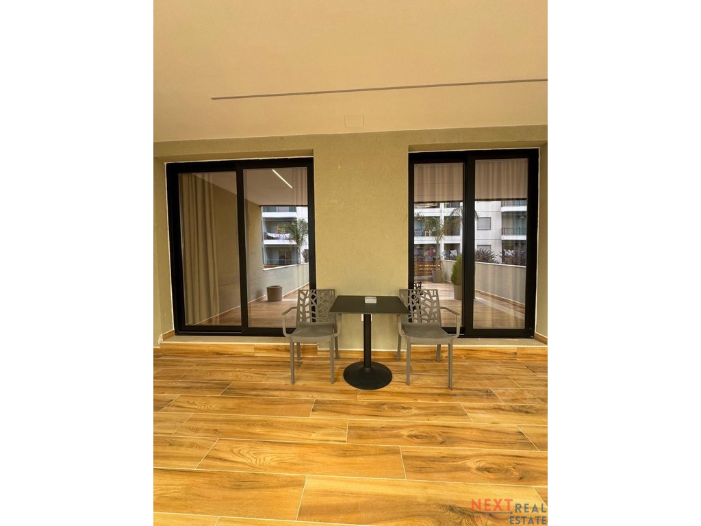LONG-TERM RENTAL OF A LUXURY 1+1 APARTMENT IN VLORE