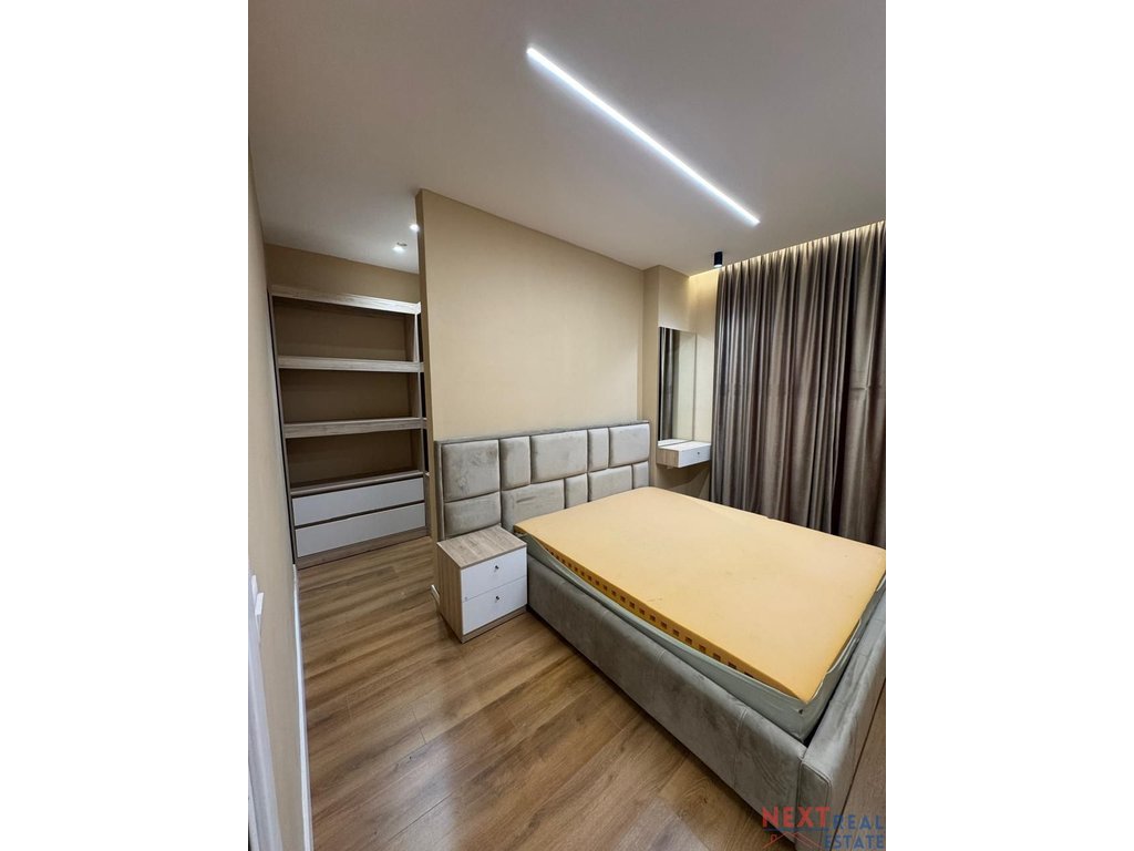 LONG-TERM RENTAL OF A LUXURY 1+1 APARTMENT IN VLORE