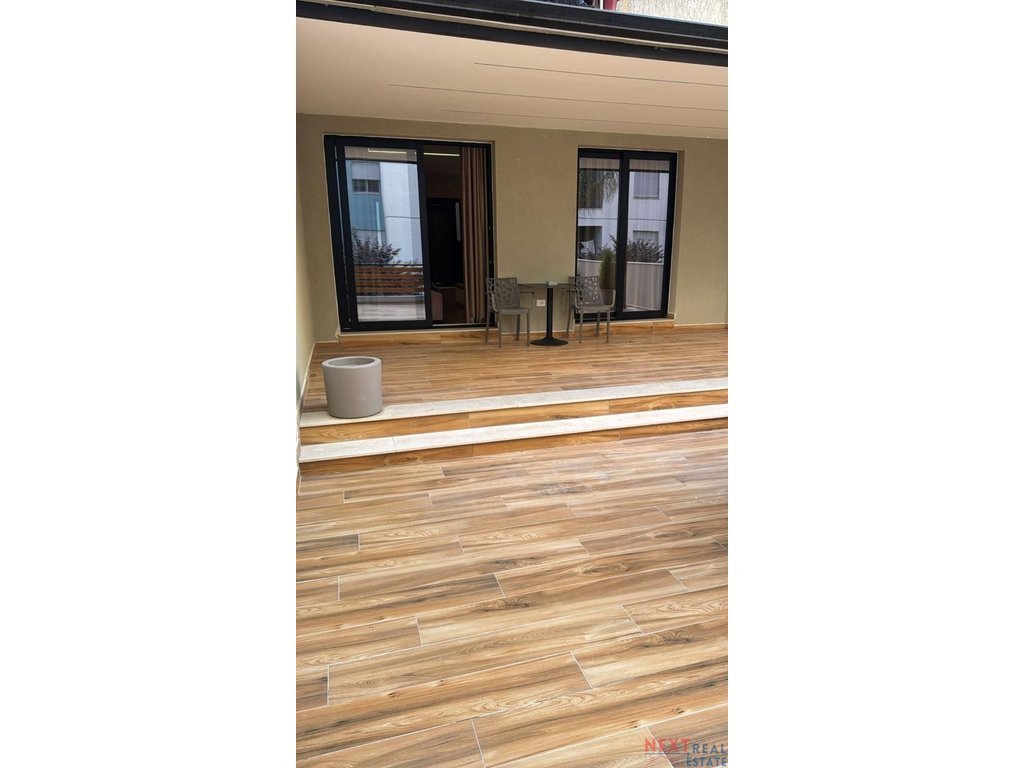 LONG-TERM RENTAL OF A LUXURY 1+1 APARTMENT IN VLORE
