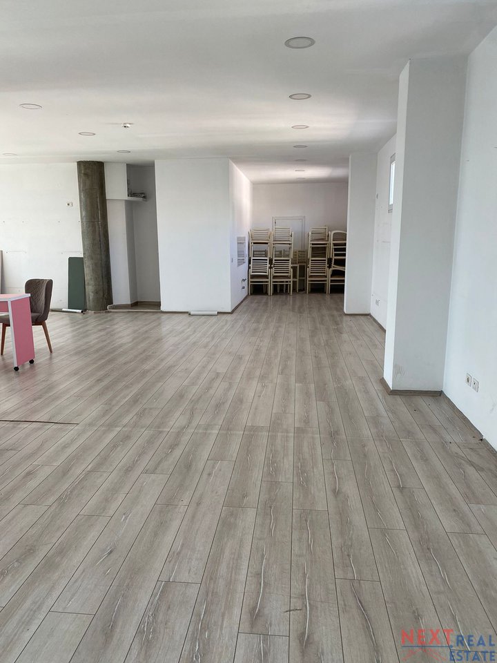 BUSINESS PREMISES FOR RENT - PASKUQAN