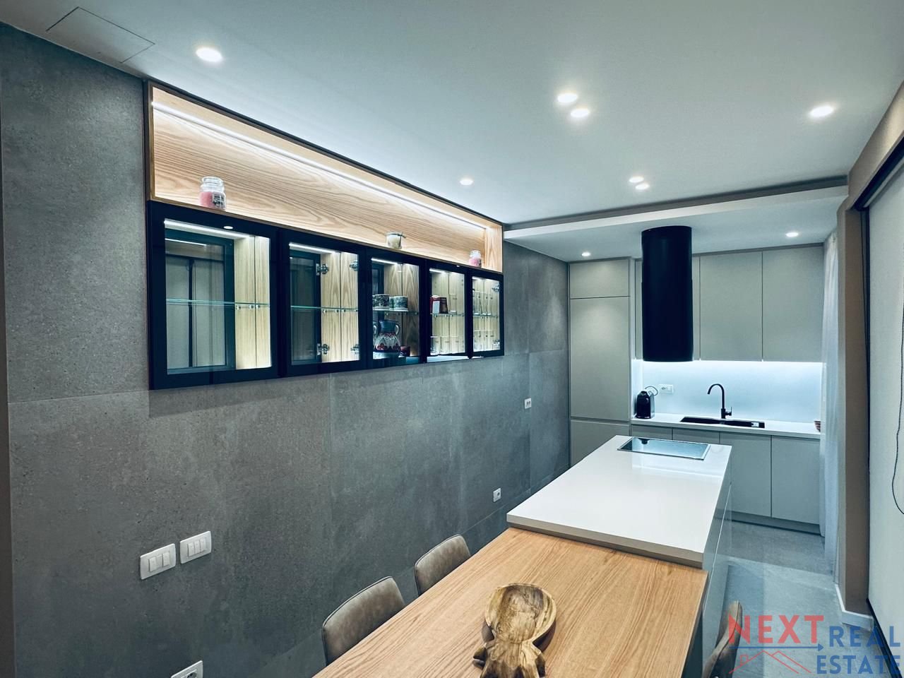 FOR LONG TERM RENT APARTMENT 2+1+2 IN VLORA