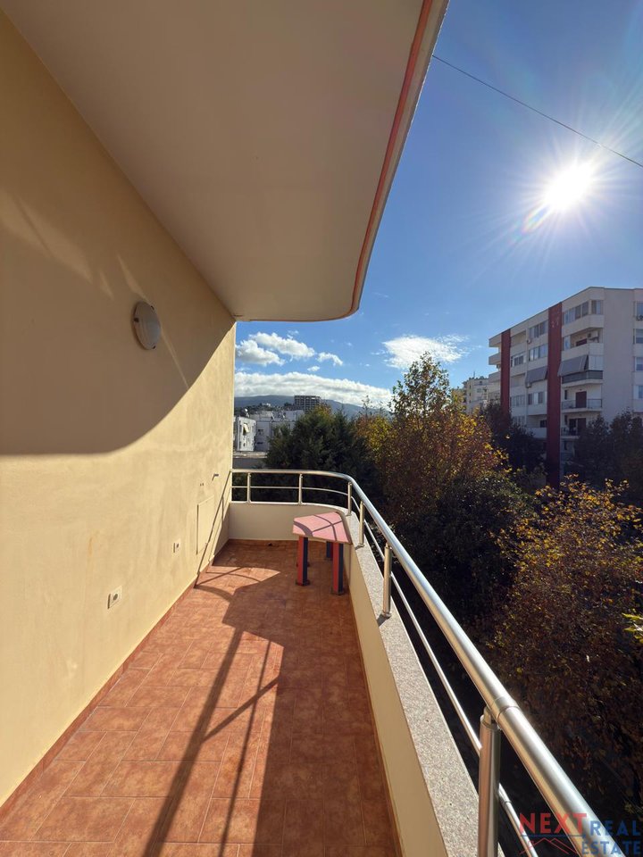 LONG-TERM RENTAL APARTMENT 2+1 350 EURO/MONTH, VLORE