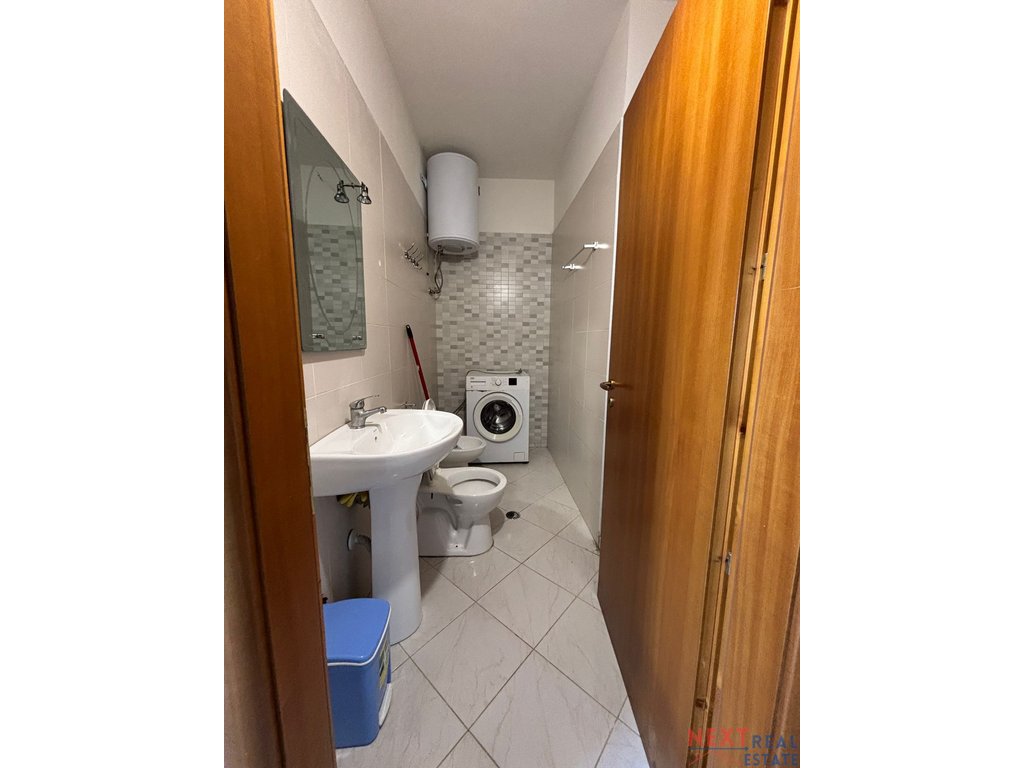 JEPET ME QERA AFATGJATE APARTAMENT 1+1 NE LUNGOMARE, VLORE