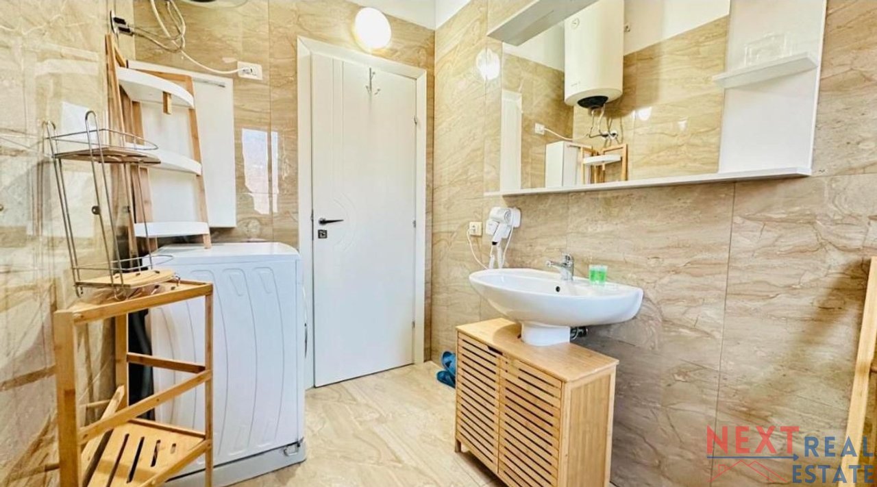 FOR RENT 1+1 APARTMENT WITH SEA VIEW ON THE PROMENADE, VLORE