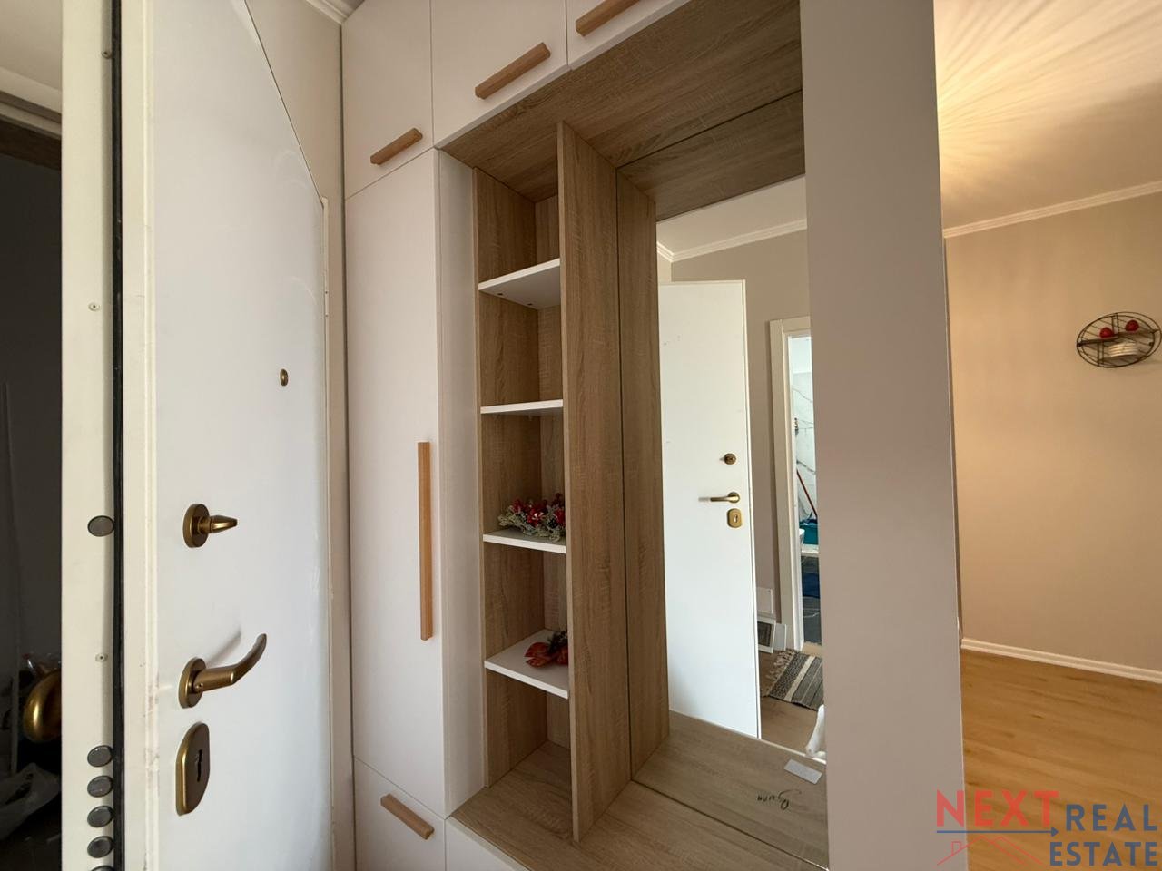 APARTAMENT 2+1 ME QERA NE VLORE