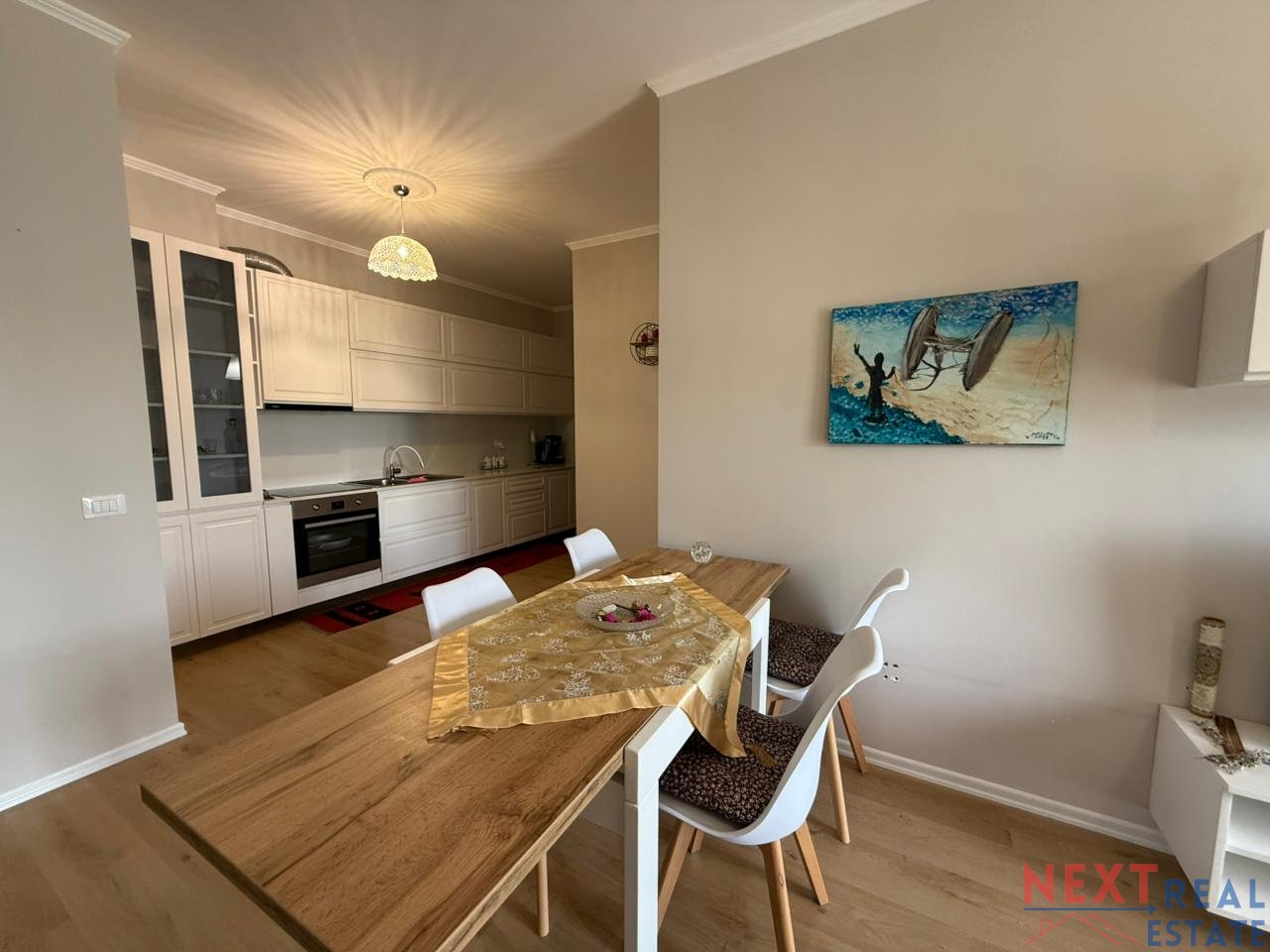 APARTAMENT 2+1 ME QERA NE VLORE