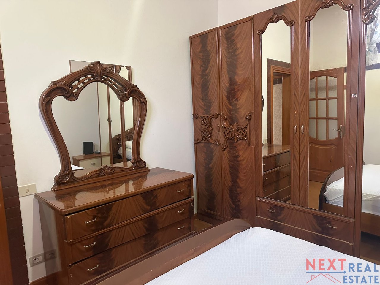 SHTEPI PRIVATE 170 EURO/MUAJ – VIJE E 2 LUNGOMARE, VLORE