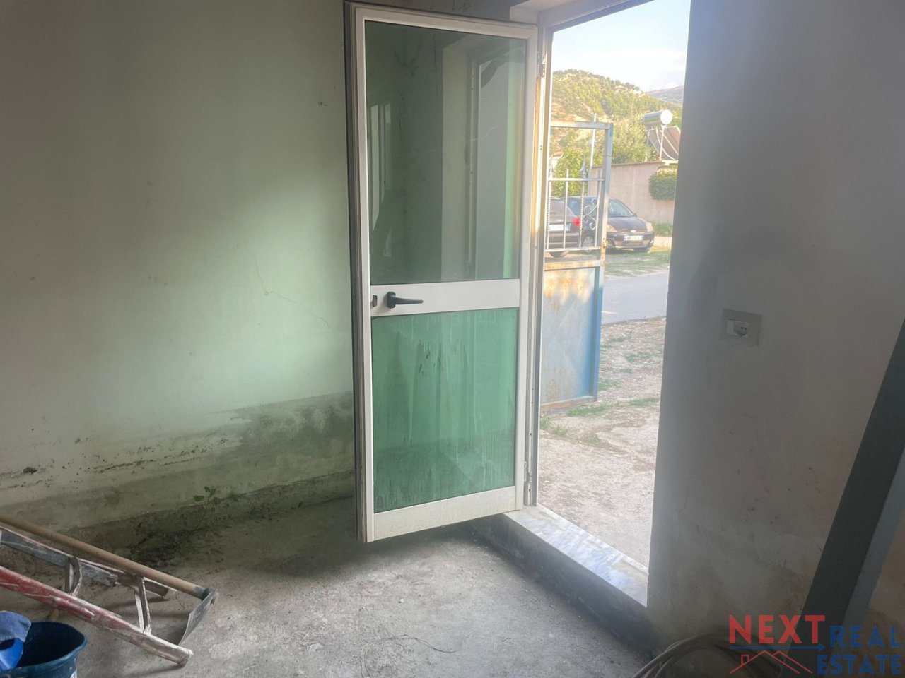 LONG-TERM RENTAL OF PRIVATE HOUSE IN VLORE - 250 EURO/MONTH