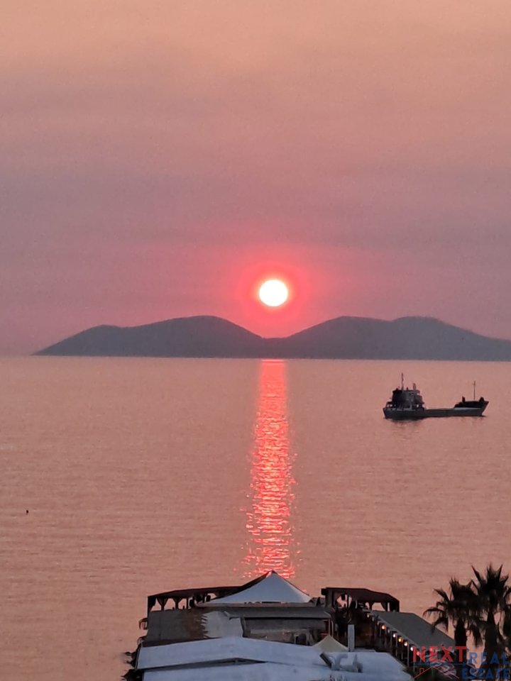 APARTMENT 1+1 WITH SIDE SEA VIEW – LUNGOMARE, VLORE