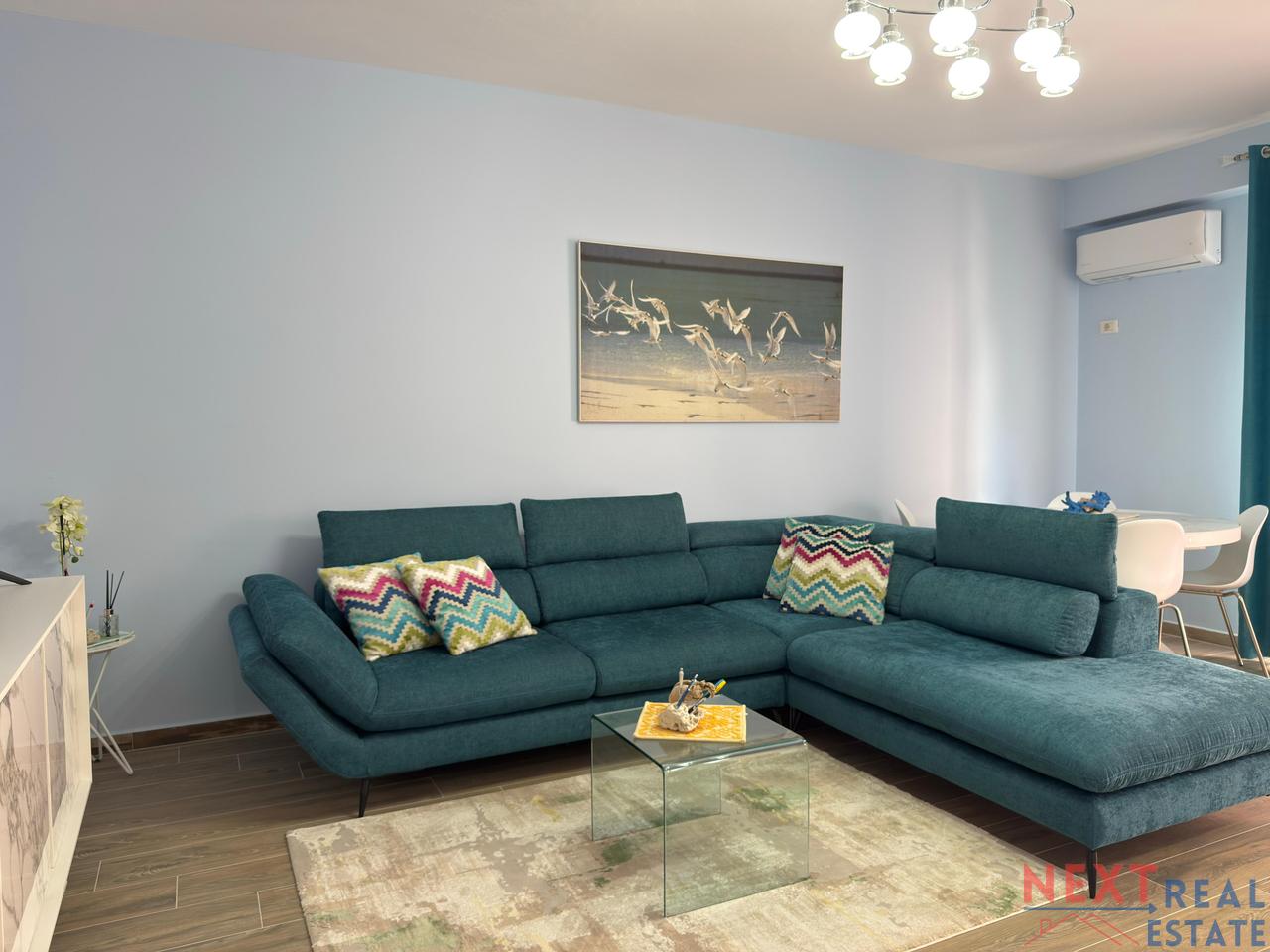 APARTMENT 1+1 WITH SIDE SEA VIEW – LUNGOMARE, VLORE