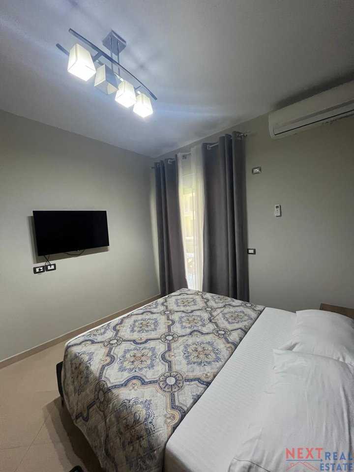 APARTAMENT 1+1 ME QERA NE UJE TE FTOHTE, VLORE