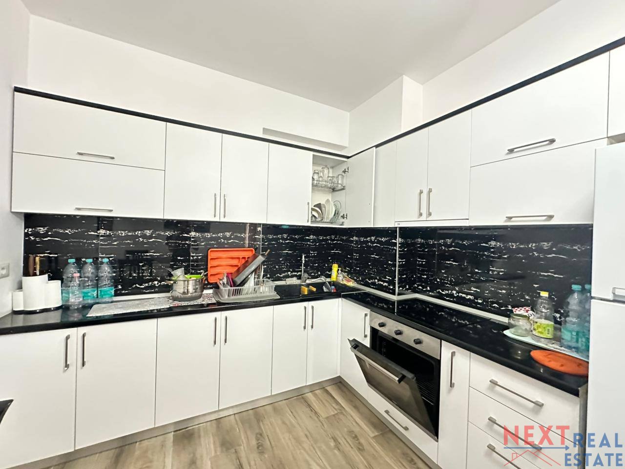 APARTAMENT 2+1 I SAPO INVESTUAR - PAMJE DETI NE LUNGOMARE, VLORE