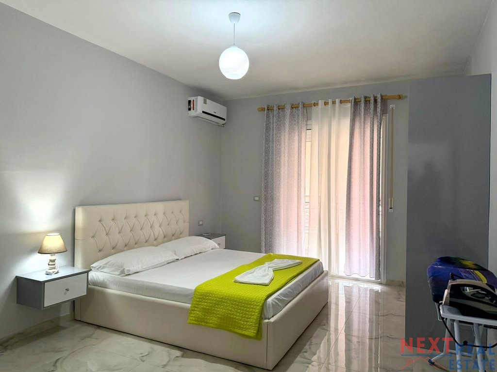 APARTAMENT 2+1 ME QERA NE VLORE