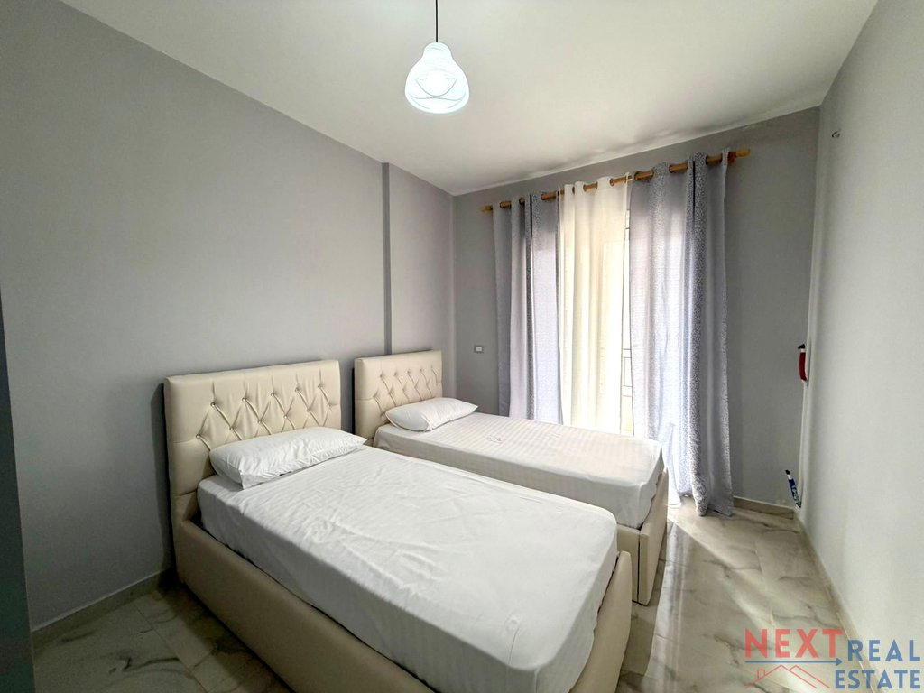 APARTAMENT 2+1 ME QERA NE VLORE
