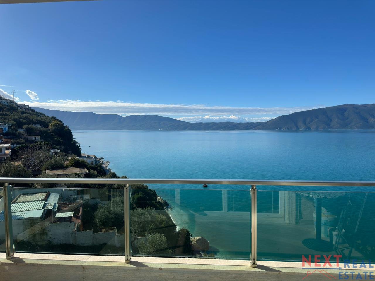 APARTAMENT EKSKLUZIV 2+1 ME QERA NË VLORË – PAMJE BALLORE DETI, KALAJA