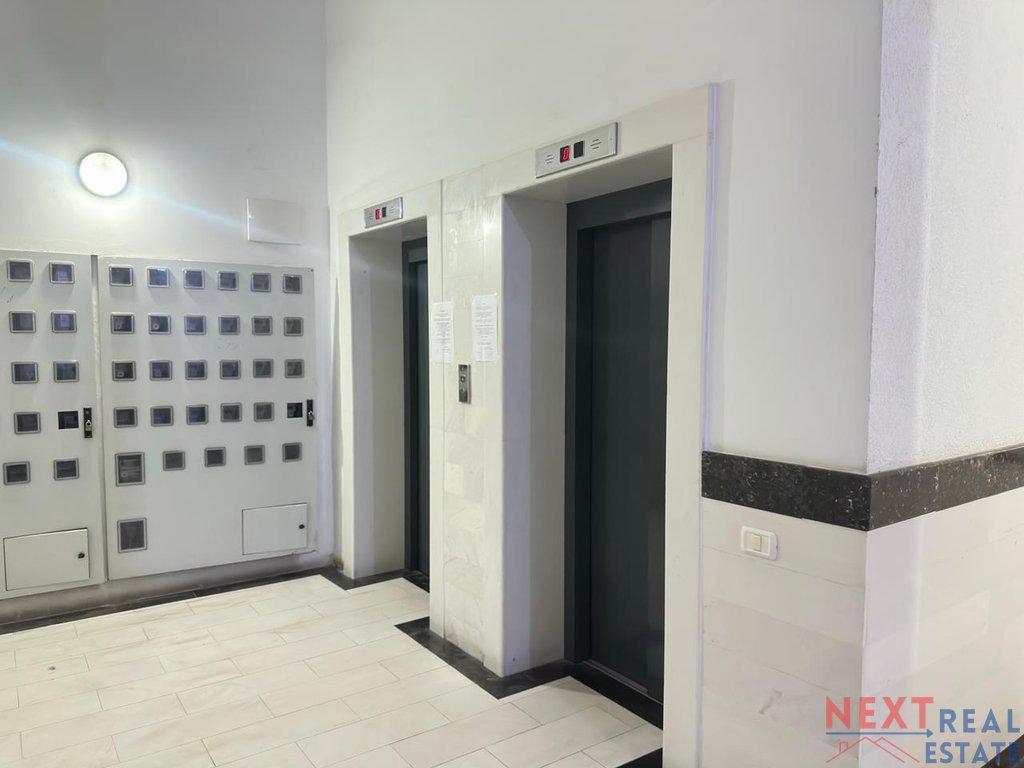 APARTMENT 2+1+2 – SEA VIEW ON THE PROMENADE, VLORE