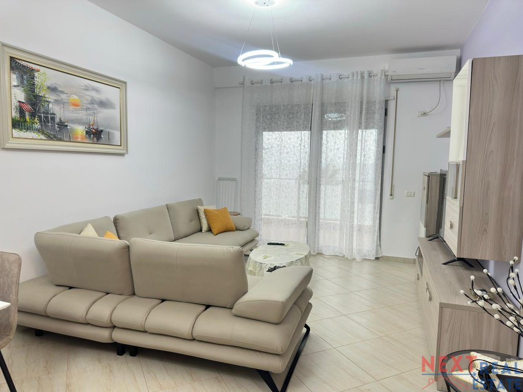 APARTMENT 2+1+2 – SEA VIEW ON THE PROMENADE, VLORE