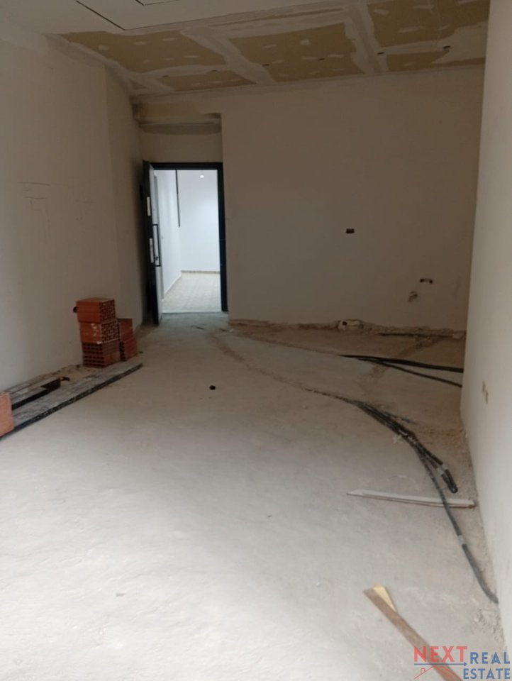 SHITET APARTAMENT 2+1 NE VLORE