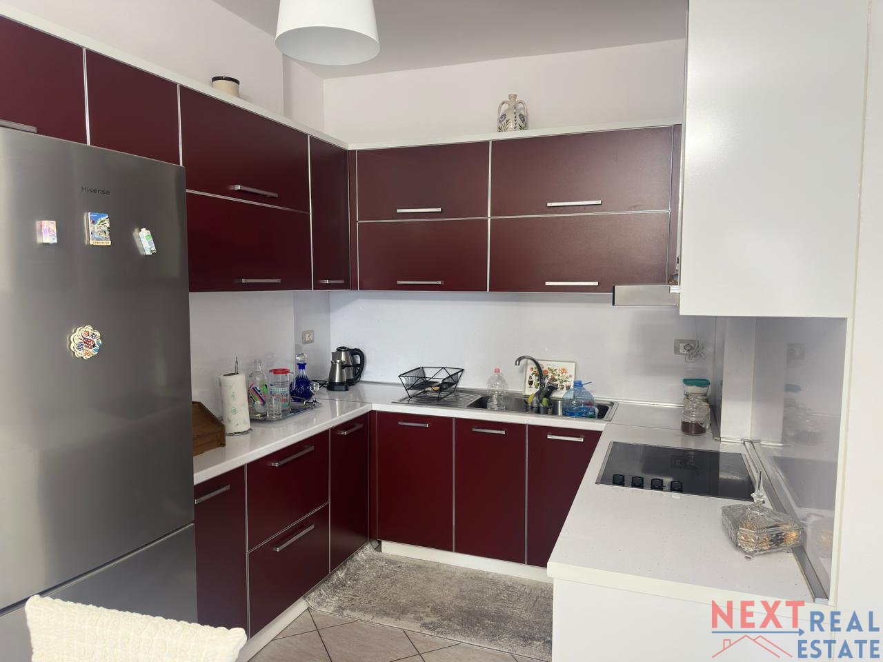 APARTAMENT 1+1 ME QERA NË VLORË - NE TRANSBALLKANIKE