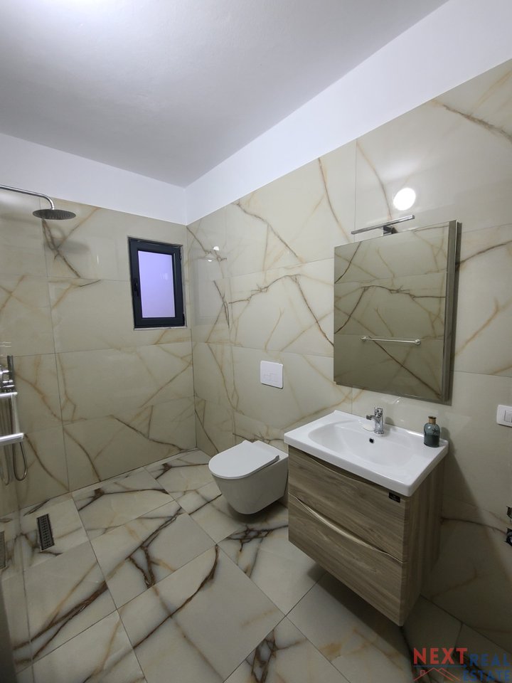 SHITET APARTAMENT 1+1 NE LUNGOMARE, VLORE