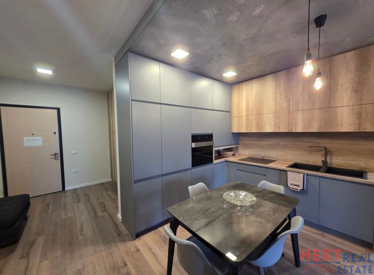 APARTAMENT 1+1 ME QERA NË TRANSBALLKANIKE, VLORË