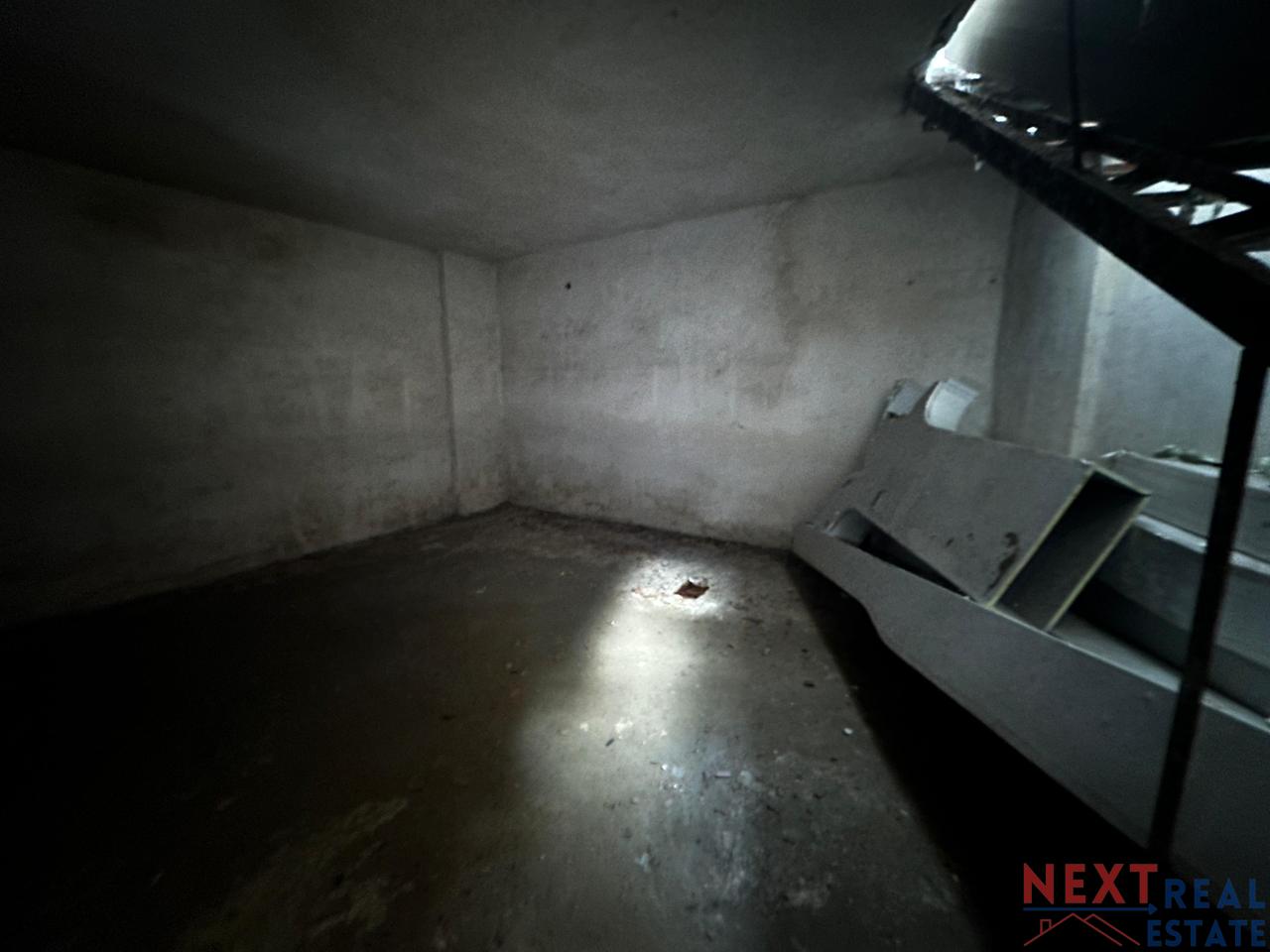 AMBIENT IDEAL PËR BIZNES NË TRANSBALLKANIKE, VLORË – POZICION STRATEGJIK