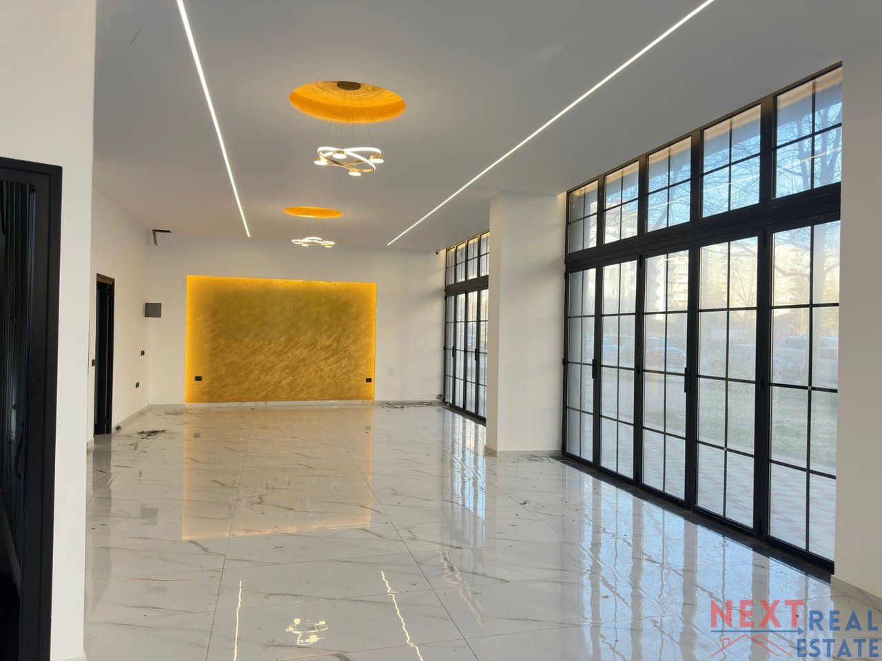 ESCLUSIVO! AMBIENTE IDEALE PER GLI AFFARI NELLA REGIONE TRANSBALKANICA, VLORA – POSIZIONE STRATEGICA