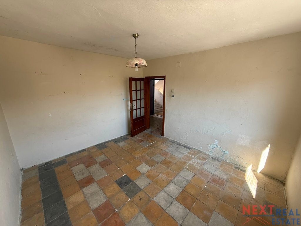 property-4