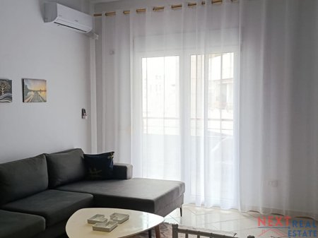 APARTAMENT 1+1 ME QERA PRANE CONAD, VLORE