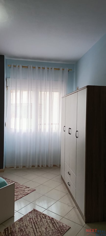 APARTAMENT 1+1 ME QERA PRANE CONAD, VLORE