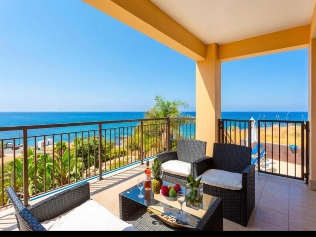property-main-img