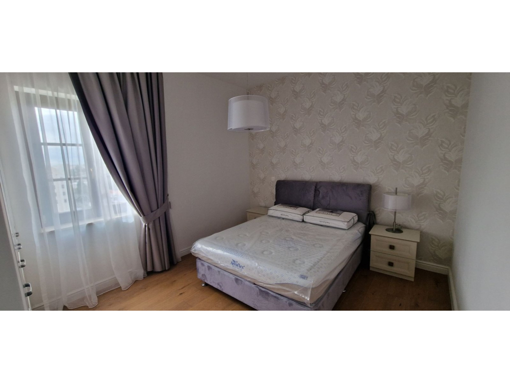 property-main-img