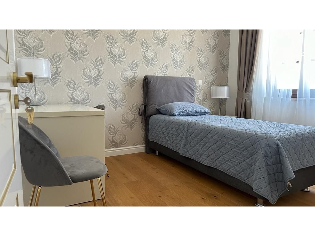 property-main-img
