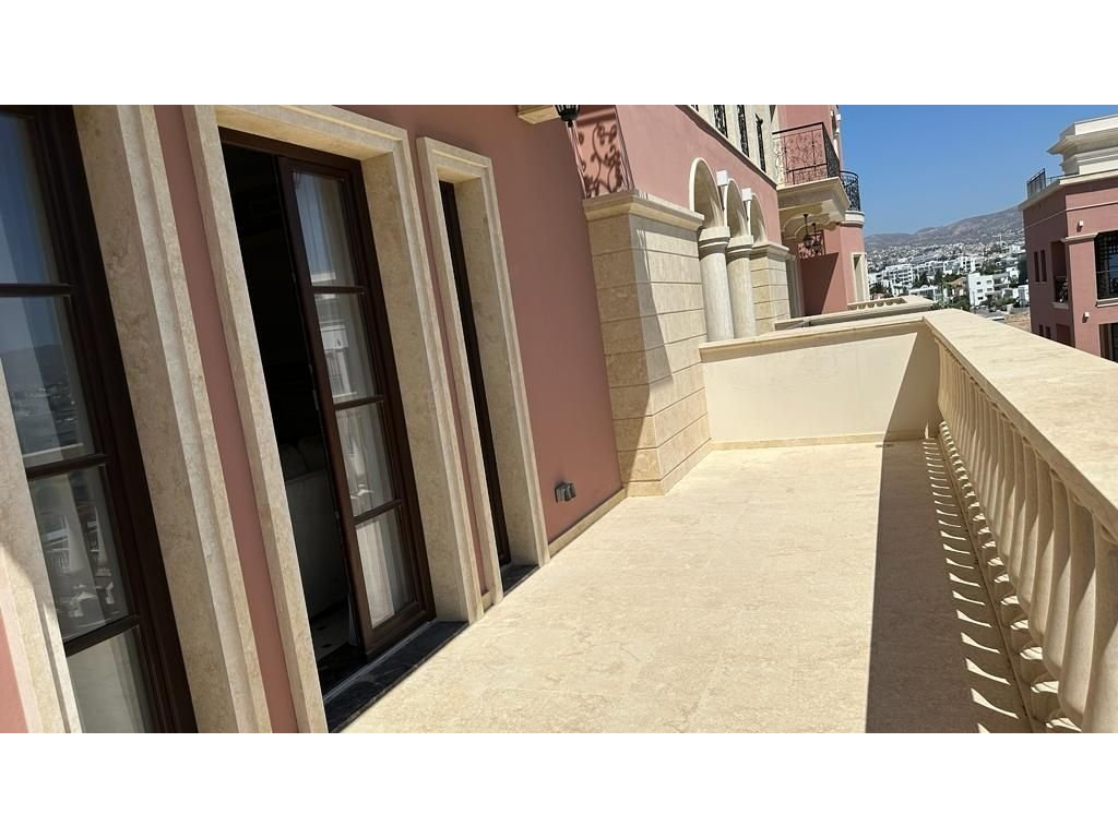 property-main-img