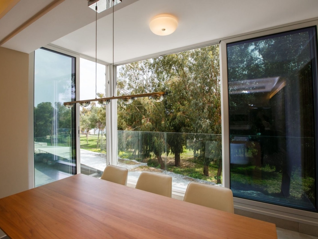 property-main-img