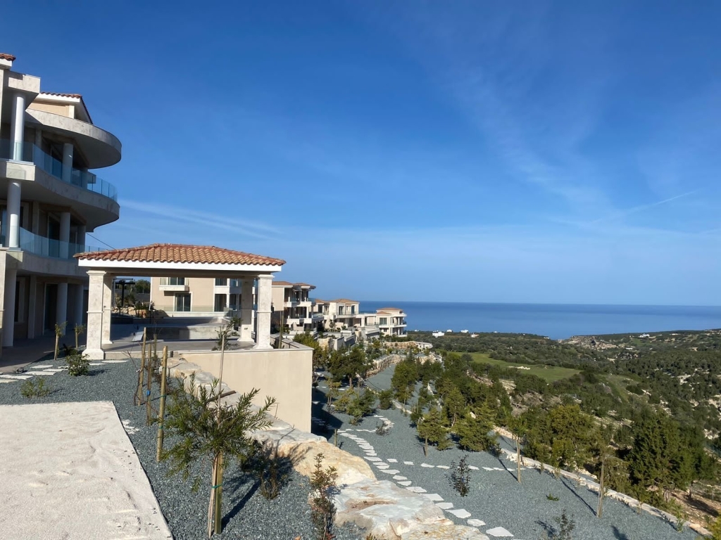 property-main-img