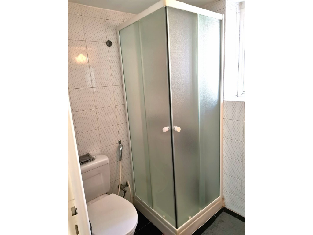 property-main-img