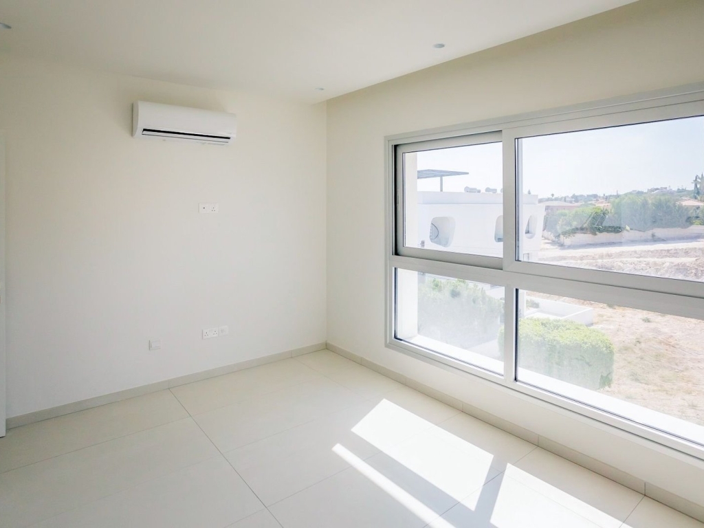 property-main-img