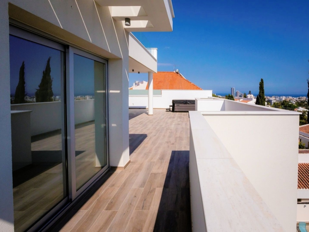 property-main-img