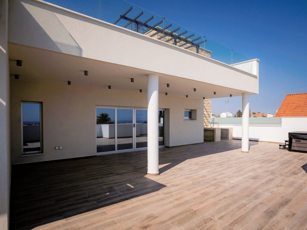 property-main-img