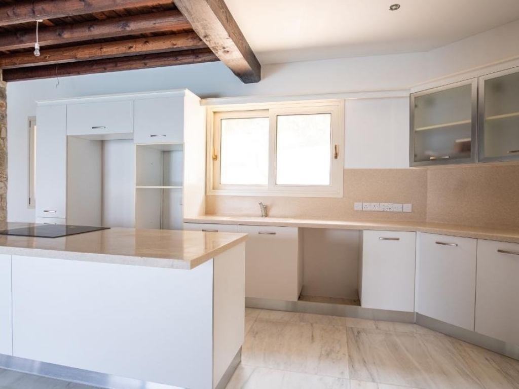 property-main-img