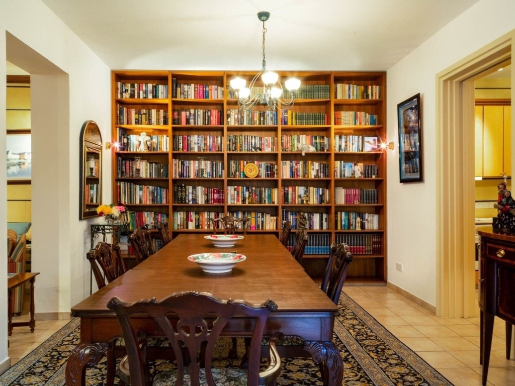 property-main-img