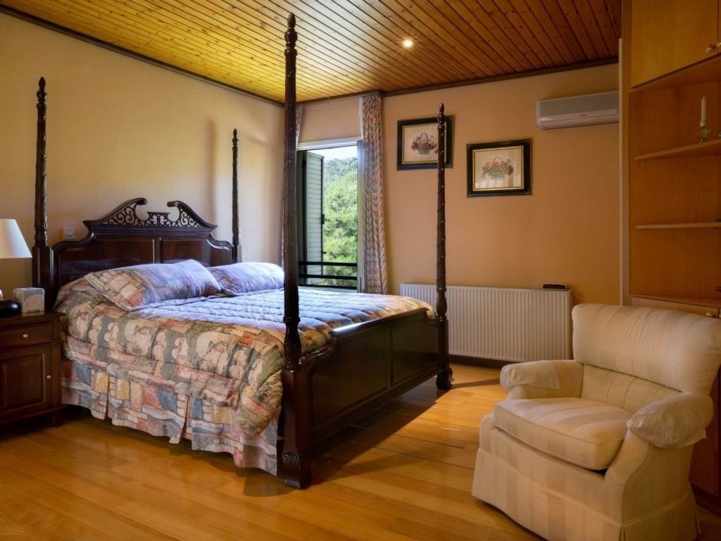 property-main-img