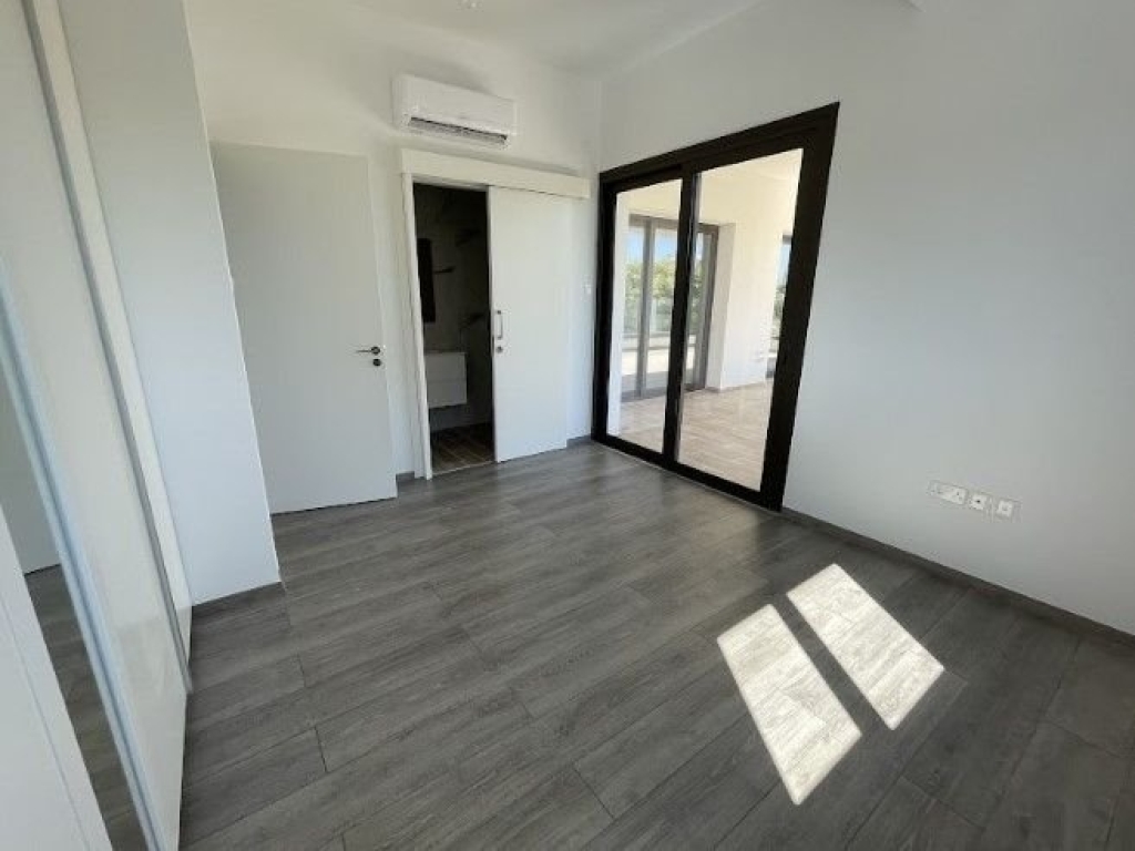 property-main-img