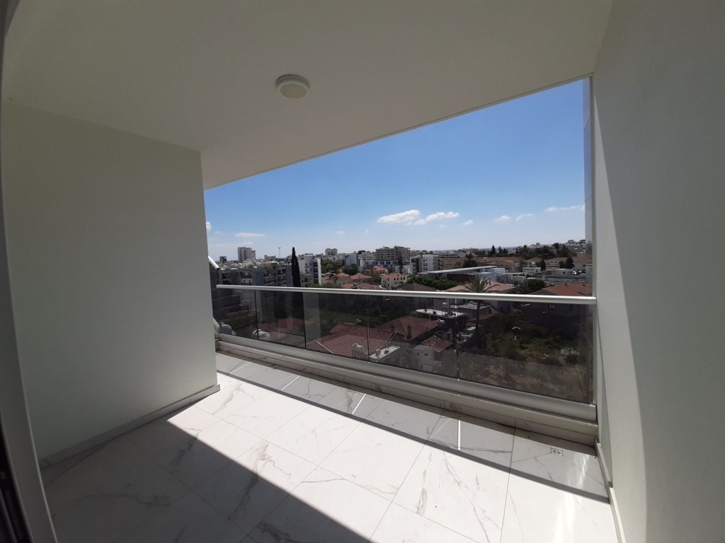 property-main-img