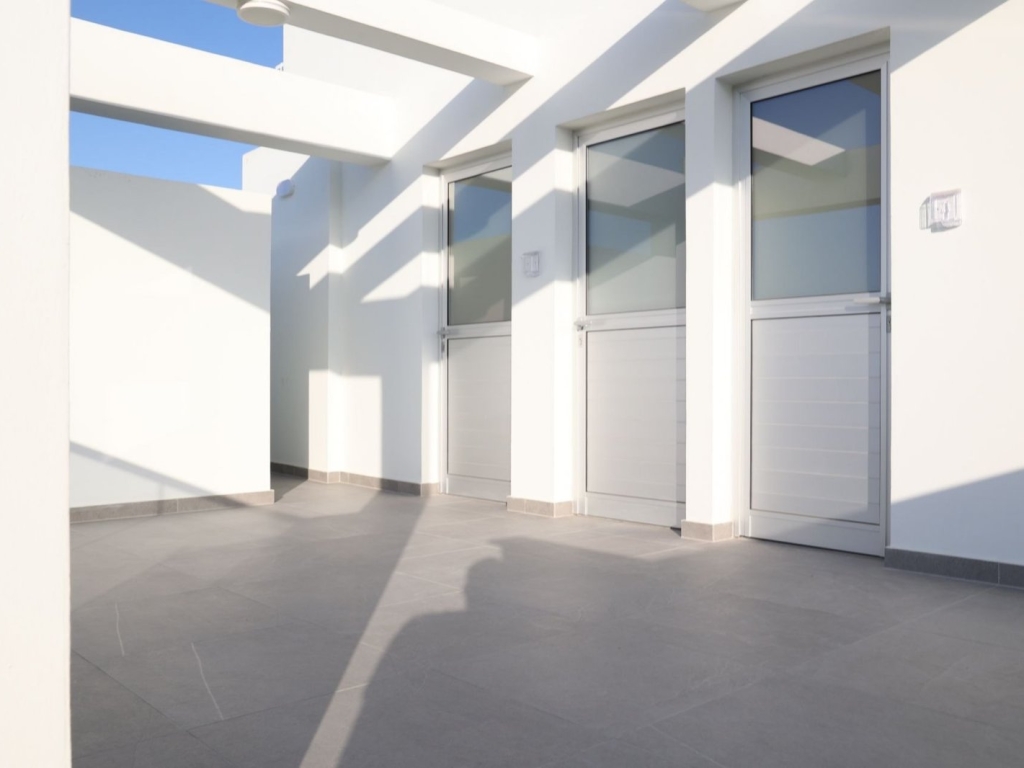property-main-img