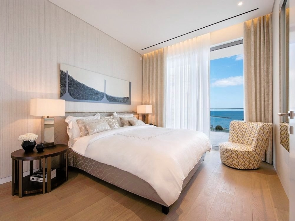 property-main-img
